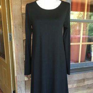 NWOT Old Navy Black Swing Dress